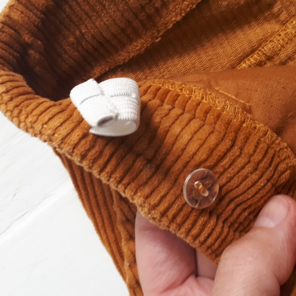 Forever 21 girls courdary shorts. Adjustable 7/8 - Picture 3 of 5